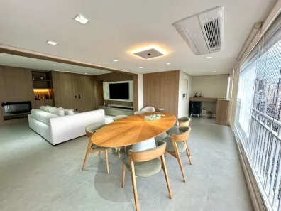 Apartamento com 3 Quartos à venda, 123m² no Vila Regente Feijó, São Paulo