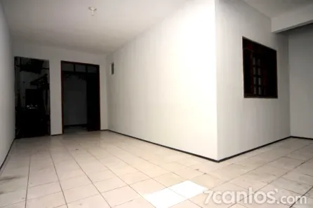 Casa com 2 Quartos para alugar, 120m² no Henrique Jorge, Fortaleza