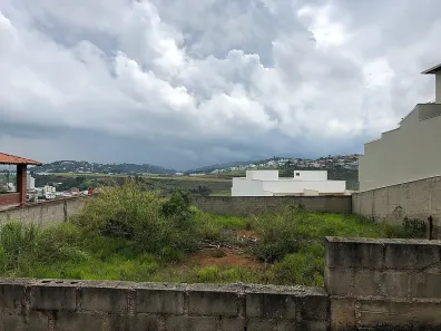 Lote/Terreno à venda, 720m² no Aeroporto, Juiz de Fora