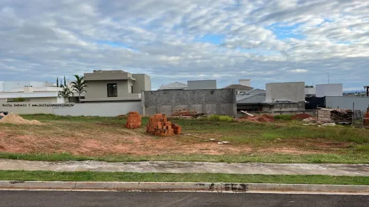 Lote/Terreno à venda, 360m² no Parque Residencial Mart Ville, Presidente Prudente
