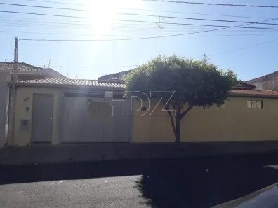 Casa com 3 Quartos à venda, 166m² no Centro, Araraquara