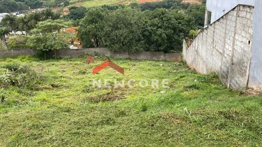Lote/Terreno à venda, 316m² no Centro, Socorro
