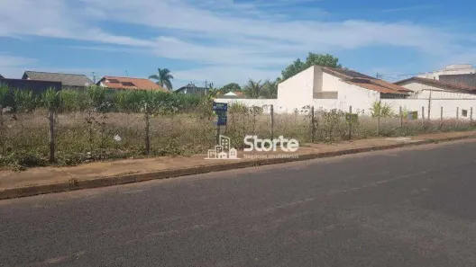 Lote/Terreno à venda, 350m² no Jardim das Palmeiras, Uberlândia
