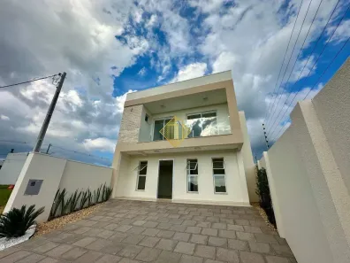 Sobrado com 3 Quartos para alugar, 161m² no Universitário, Cascavel