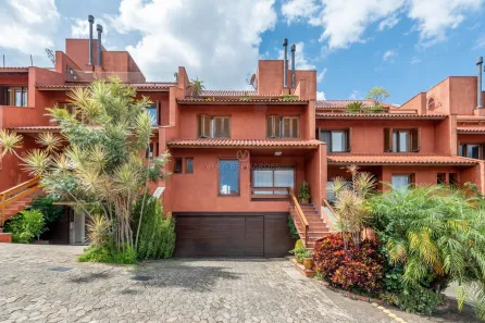 Casa de Condomínio com 4 Quartos à venda, 383m² no Cristal, Porto Alegre