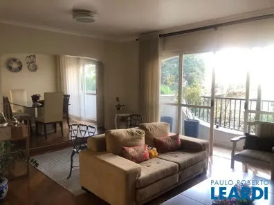 Apartamento com 3 Quartos à venda, 176m² no Pacaembu, São Paulo