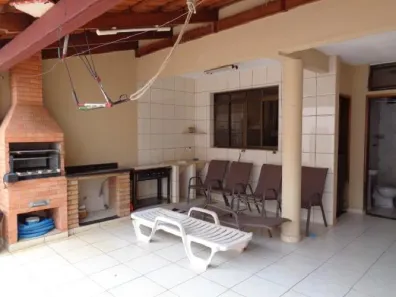 Sobrado com 3 Quartos à venda, 228m² no Jardim América, Goiânia