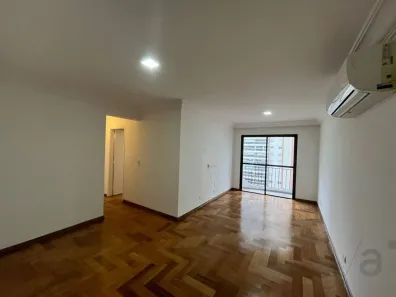 Apartamento com 3 Quartos para alugar, 70m² no Vila Olímpia, São Paulo