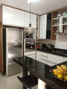 Sobrado com 4 Quartos à venda, 180m² no Jardim Paraventi, Guarulhos