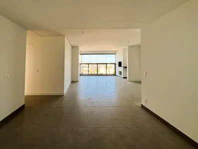Apartamento com 3 Quartos à venda, 120m² no Zona 08, Maringá