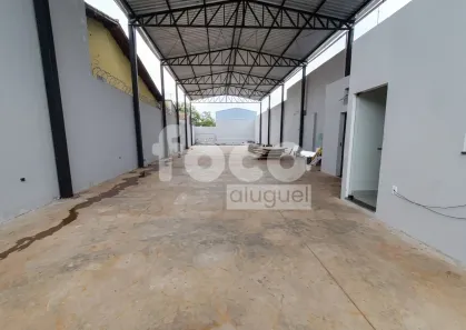 Galpão/Depósito/Armazém para alugar, 400m² no Nossa Senhora Aparecida, Uberlândia