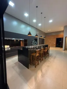 Casa de Condomínio com 3 Quartos para alugar, 296m² no Samambaia Parque Residencial, Bauru