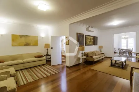Casa com 6 Quartos à venda, 300m² no Jardim Europa, São Paulo