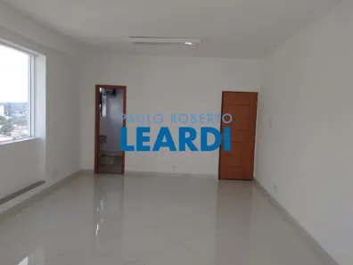 Ponto Comercial à venda, 34m² no Vila Sofia, São Paulo