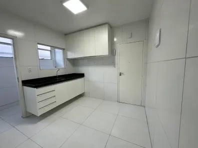 Apartamento com 3 Quartos para alugar, 100m² no Jaqueira, Recife