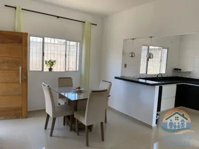 Casa com 2 Quartos à venda, 65m² no Balneário dos Golfinhos, Caraguatatuba