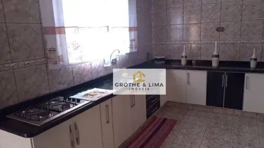 Casa com 3 Quartos à venda, 180m² no Jardim Terras de São João, Jacareí