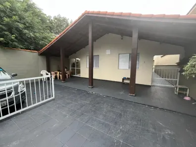 Casa com 4 Quartos à venda, 350m² no Jardim Casablanca, Peruíbe