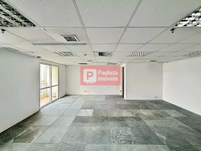 Sala Comercial para alugar, 135m² no Jardim Dom Bosco, São Paulo