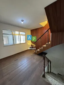 Casa com 2 Quartos à venda, 100m² no Centro, Duque de Caxias