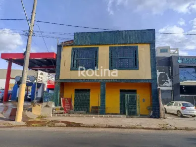 Prédio Comercial à venda, 589m² no Santa Mônica, Uberlândia