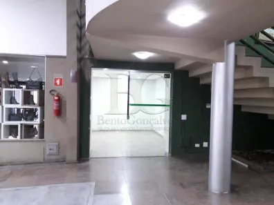 Ponto Comercial para alugar, 15m² no Centro, Poços de Caldas