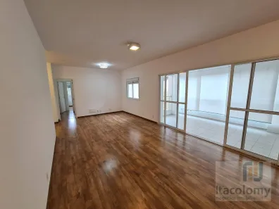 Apartamento com 3 Quartos para alugar, 132m² no Tamboré, Santana de Parnaíba