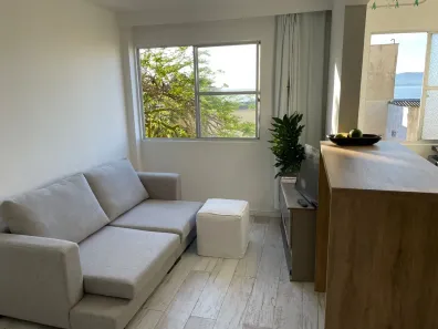 Apartamento com 2 Quartos à venda, 51m² no Coqueiros, Florianópolis