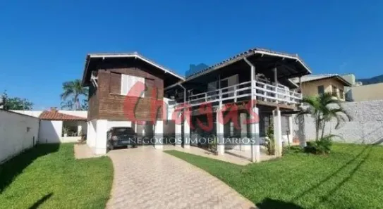 Sobrado com 3 Quartos à venda, 500m² no Jardim do Sol, Caraguatatuba