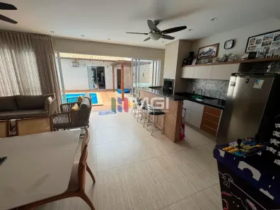 Sobrado com 4 Quartos à venda, 218m² no Setor Jaó, Goiânia