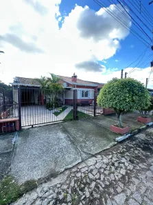 Casa com 4 Quartos à venda, 236m² no Hípica, Porto Alegre