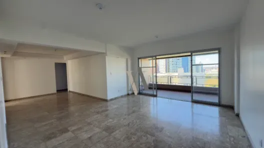 Apartamento com 4 Quartos à venda, 200m² no Itaigara, Salvador