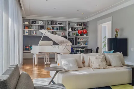 Casa de Condomínio com 5 Quartos para alugar, 730m² no Jardim Panorama D'Oeste, São Paulo