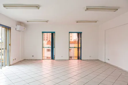 Ponto Comercial para alugar, 85m² no Vila Romana, São Paulo