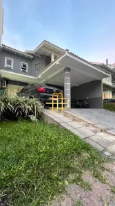 Casa de Condomínio com 3 Quartos à venda, 180m² no Sarandi, Porto Alegre