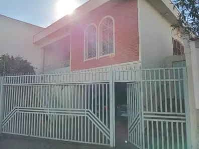 Casa com 5 Quartos à venda, 413m² no Centro, Passos