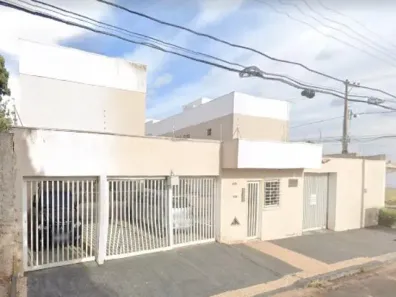 Casa com 3 Quartos à venda, 90m² no Vigilato Pereira, Uberlândia