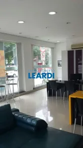 Ponto Comercial com 4 Quartos para alugar, 400m² no Cambuci, São Paulo