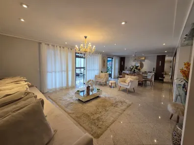 Apartamento com 3 Quartos à venda, 217m² no Jardim do Lago, Londrina