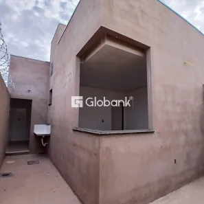 Casa com 2 Quartos à venda, 45m² no Loteamento Novo Primavera, Montes Claros