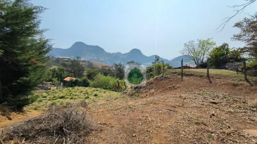 Lote/Terreno à venda, 600m² no , São Bento do Sapucaí