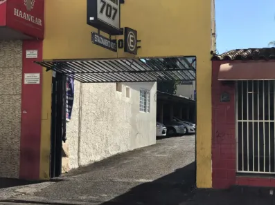 Ponto Comercial para alugar, 222m² no Centro, Uberlândia