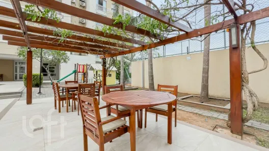 Apartamento com 3 Quartos à venda, 74m² no Vila Ipiranga, Porto Alegre
