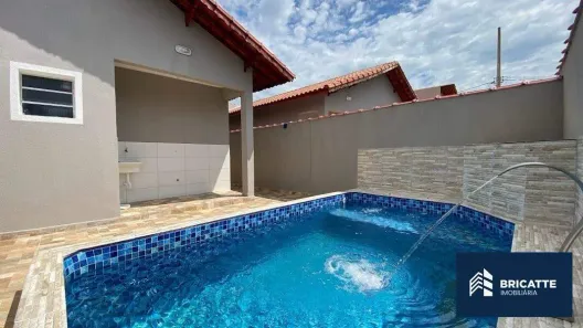 Casa com 2 Quartos à venda, 67m² no Santa Terezinha, Itanhaém