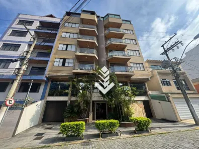 Apartamento com 2 Quartos para alugar, 141m² no Centro, Nova Friburgo
