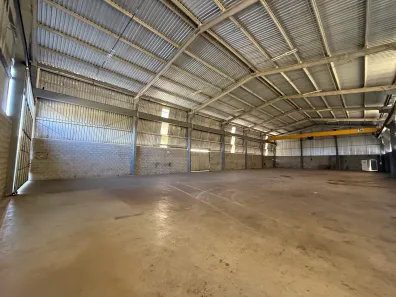 Galpão/Depósito/Armazém para alugar, 1050m² no Civit II, Serra