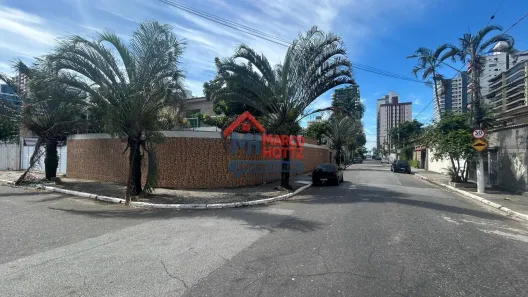 Casa com 6 Quartos para alugar, 650m² no Canto do Forte, Praia Grande