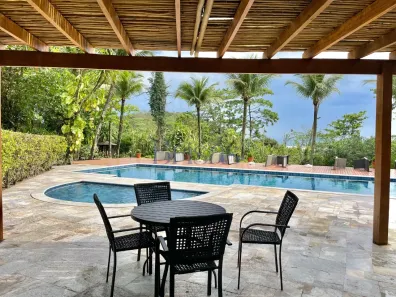 Casa de Condomínio com 4 Quartos para alugar, 200m² no Camburi, São Sebastião