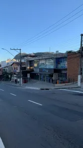 Ponto Comercial para alugar, 80m² no Manoel Honório, Juiz de Fora