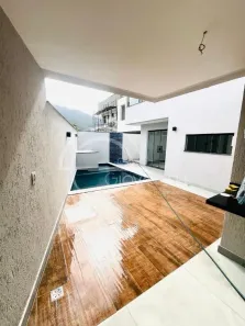 Casa de Condomínio com 5 Quartos à venda, 200m² no Vargem Pequena, Rio de Janeiro